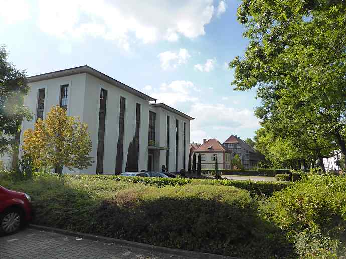 38.000 m² großes Industriegelände 